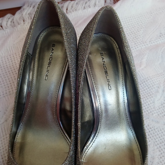 Bandolino Peep Toe Wedge - Picture 4 of 7